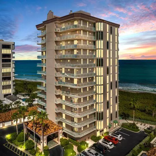 Fort Pierce, FL 34949,4330 N Highway A1a 701