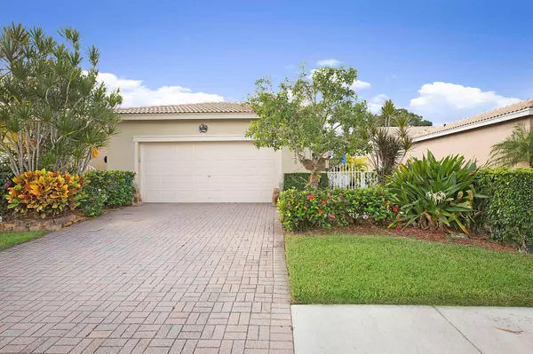 8630 Lineyard Cay, Royal Palm Beach, FL 33411