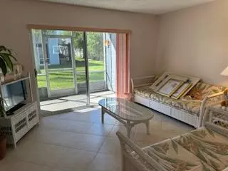 Port Saint Lucie, FL 34953,198 SE Village 198 DR 198