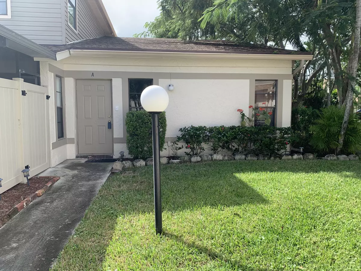 West Palm Beach, FL 33417,4355 Willow Pond A RD A