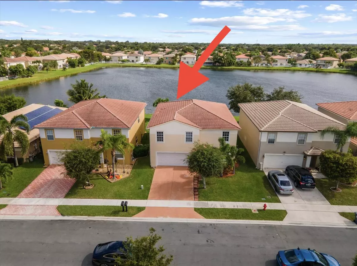 Lake Worth, FL 33463,6626 Rainwood Cove LN