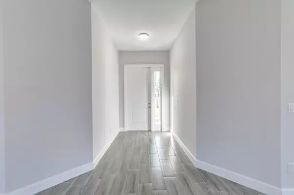 West Palm Beach, FL 33412,12439 N 83rd LN