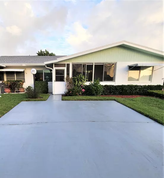 3400 Rossi CT, West Palm Beach, FL 33417