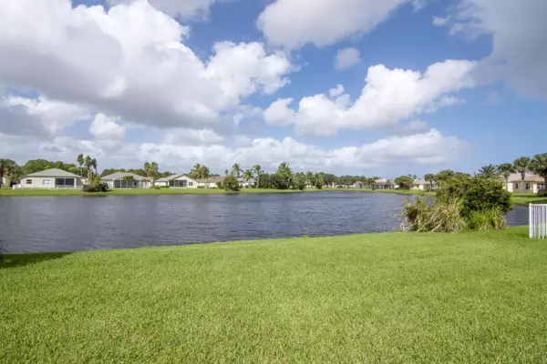 Saint Lucie West, FL 34986,528 SW Lake Manatee WAY