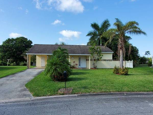 1974 SE Avanti CIR, Port Saint Lucie, FL 34952