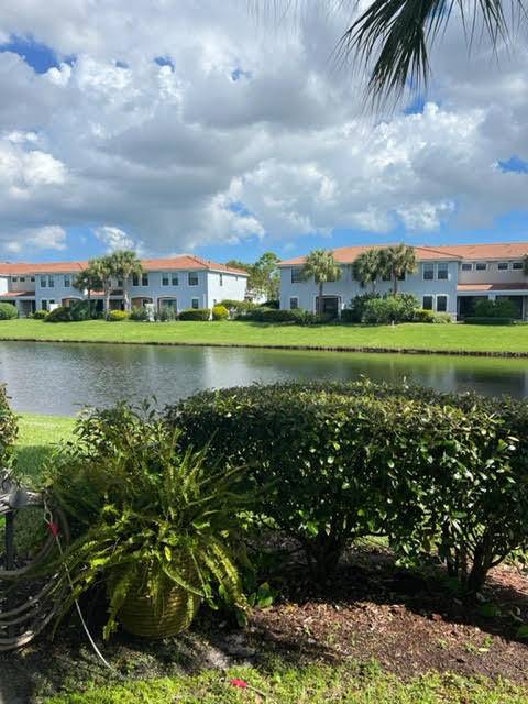 133 Gramercy Square DR, Delray Beach, FL 33484