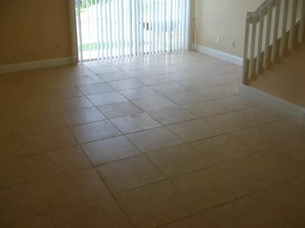 Jupiter, FL 33458,117 Georgian Park DR