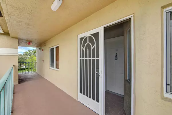 Boynton Beach, FL 33437,12529 Imperial Isle DR 401