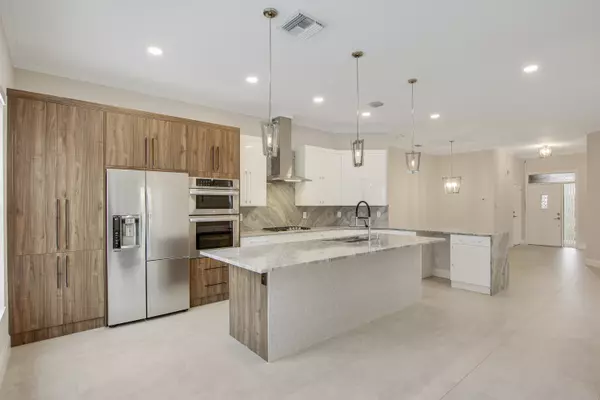West Palm Beach, FL 33412,8249 Heritage Club DR