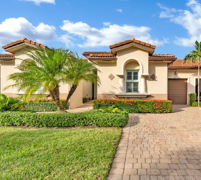 7823 Sondrio WAY, Delray Beach, FL 33446