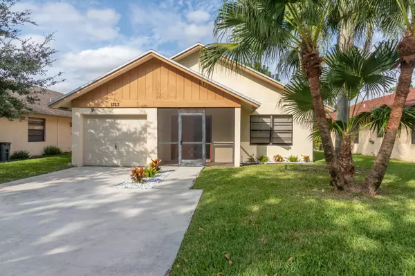 1323 Summit Run CIR, West Palm Beach, FL 33415