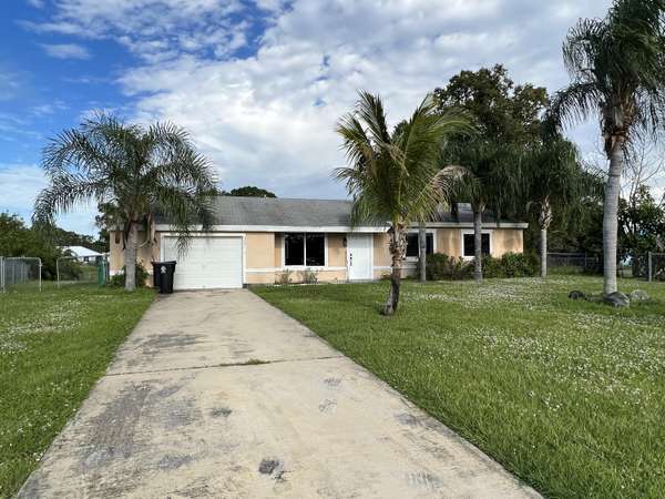 Port Saint Lucie, FL 34953,3311 SW Ensley CT