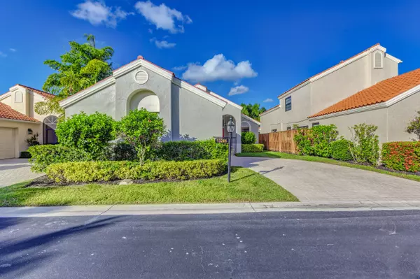 Palm Beach Gardens, FL 33410,13285 St Tropez CIR