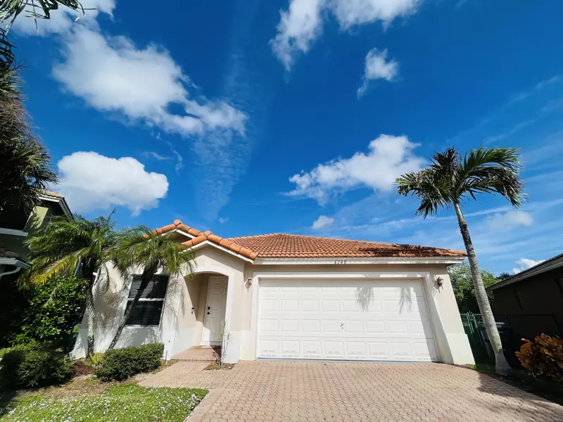 6140 Willoughby CIR, Lake Worth, FL 33463