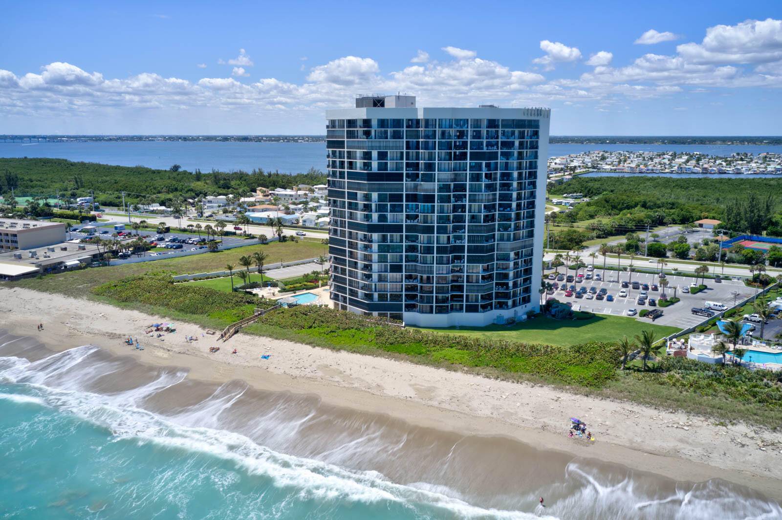 Jensen Beach, FL 34957,9650 S Ocean DR 1201