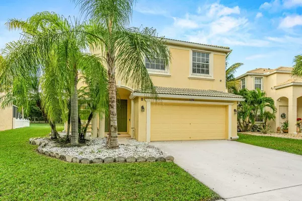 Royal Palm Beach, FL 33411,1196 Oakwater DR