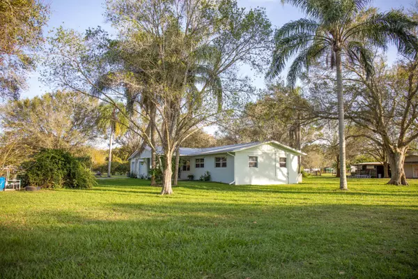 Indiantown, FL 34956,16300 SW Palomino ST