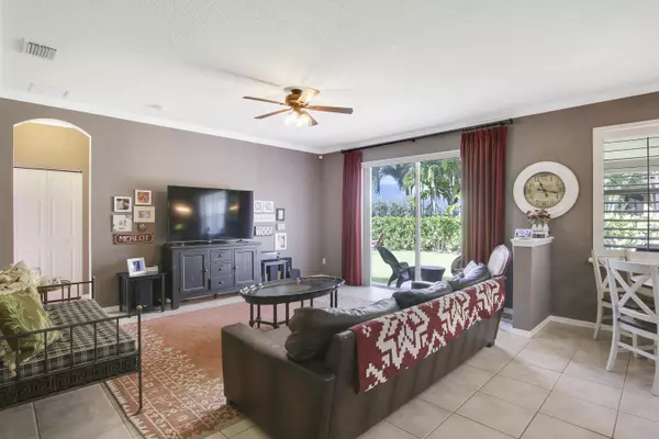 West Palm Beach, FL 33411,9436 Granite Ridge LN