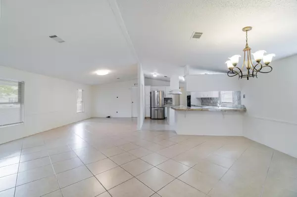 Boca Raton, FL 33428,22987 Inlet CIR