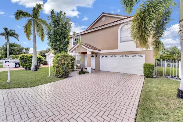 21241 Sawmill CT, Boca Raton, FL 33498