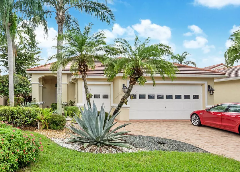 4446 Hazleton LN, Lake Worth, FL 33449