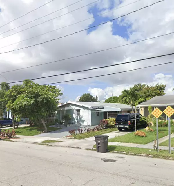 West Palm Beach, FL 33407,3717 Pinewood AVE