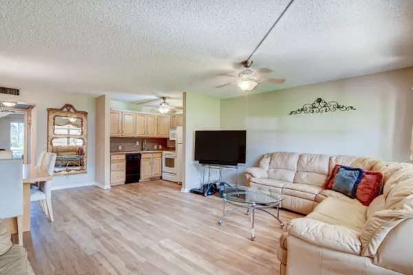 Boca Raton, FL 33434,296 Mansfield H