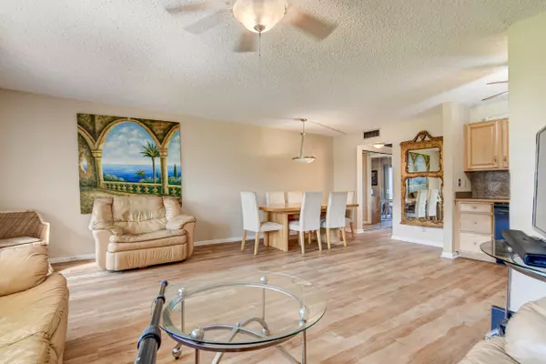 Boca Raton, FL 33434,296 Mansfield H