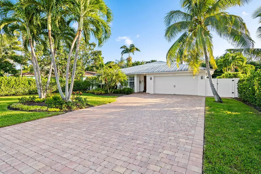 308 NW 17th ST, Delray Beach, FL 33444