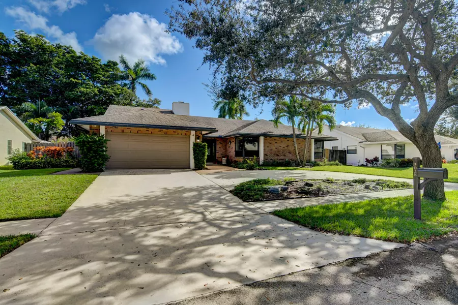 3028 NW 28th AVE, Boca Raton, FL 33434