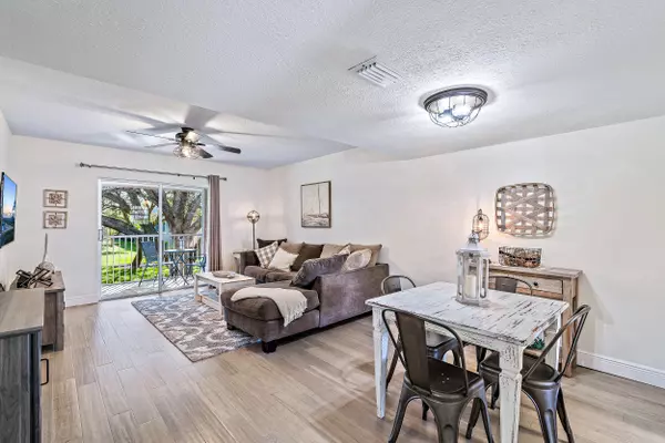 Tequesta, FL 33469,18081 SE Country Club DR 199