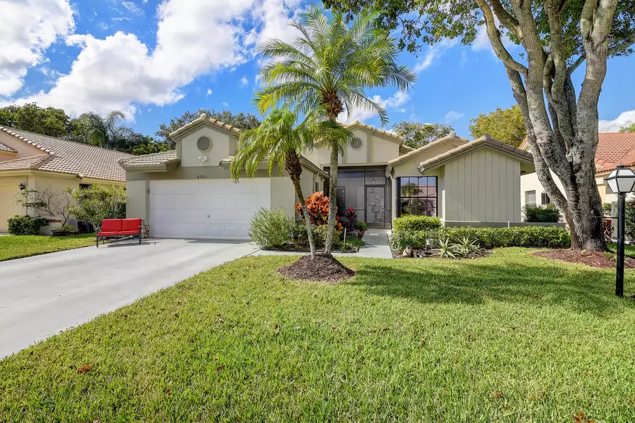 8901 Boatswain DR, Boynton Beach, FL 33436