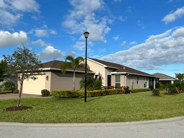 Port Saint Lucie, FL 34987,9505 SW Royal Poinciana DR