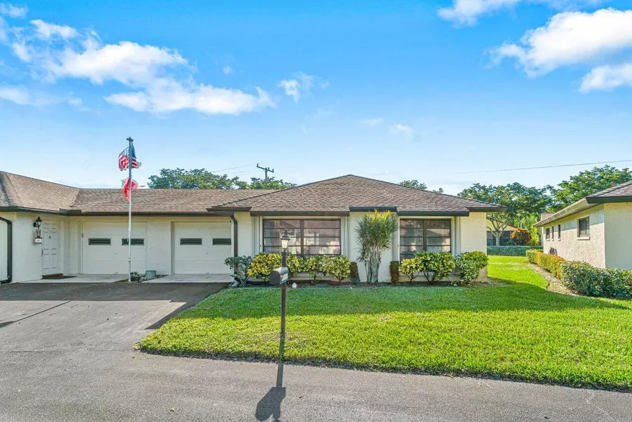 4858 Equestrian RD B, Boynton Beach, FL 33436