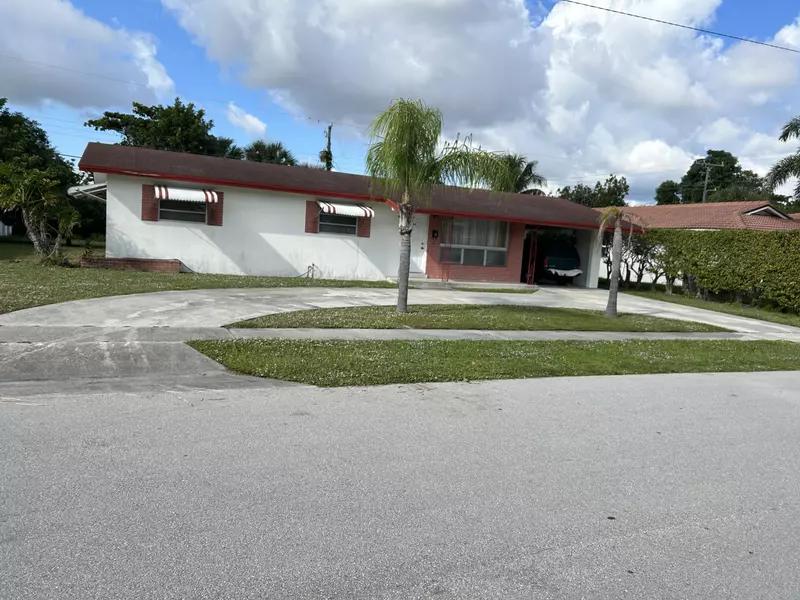 1462 8th ST, West Palm Beach, FL 33401