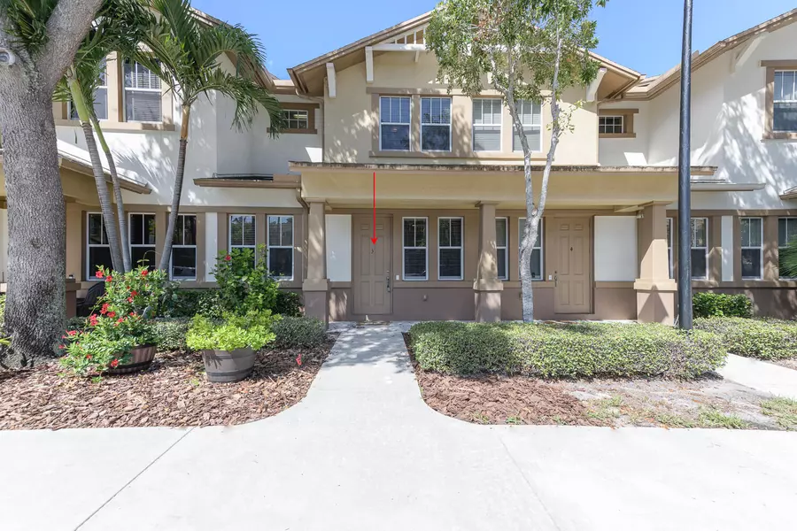 690 Pacific Grove DR 3, West Palm Beach, FL 33401