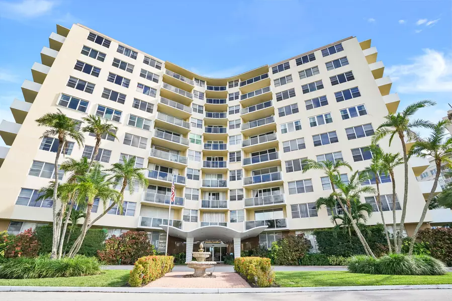 2800 N Flagler DR 815, West Palm Beach, FL 33407