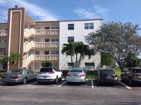 1019 Guildford B, Boca Raton, FL 33434