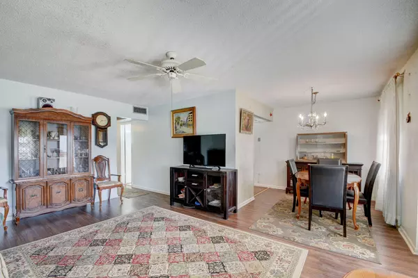 West Palm Beach, FL 33417,321 Andover M