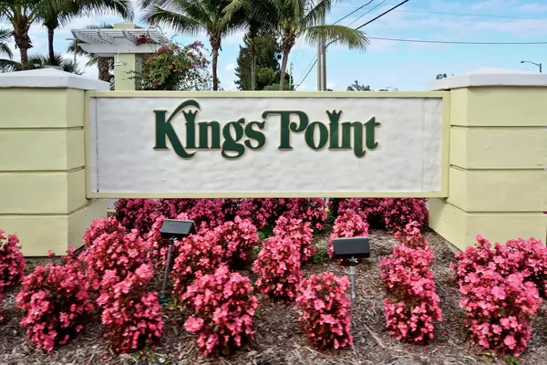 30 Saxony A, Delray Beach, FL 33446