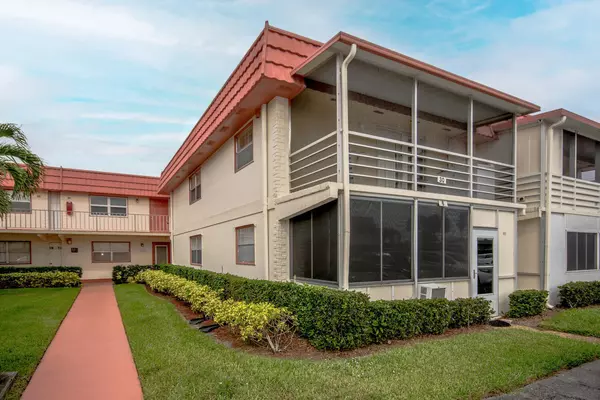 Delray Beach, FL 33446,30 Saxony A