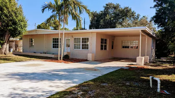 353 E Midway RD, Fort Pierce, FL 34982