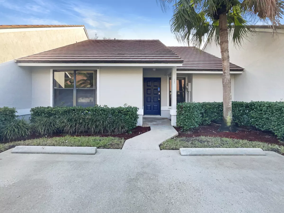 Palm Beach Gardens, FL 33418,702 Lochwick TER