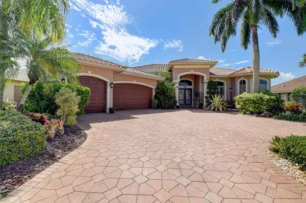 8048 Desmond DR, Boynton Beach, FL 33472