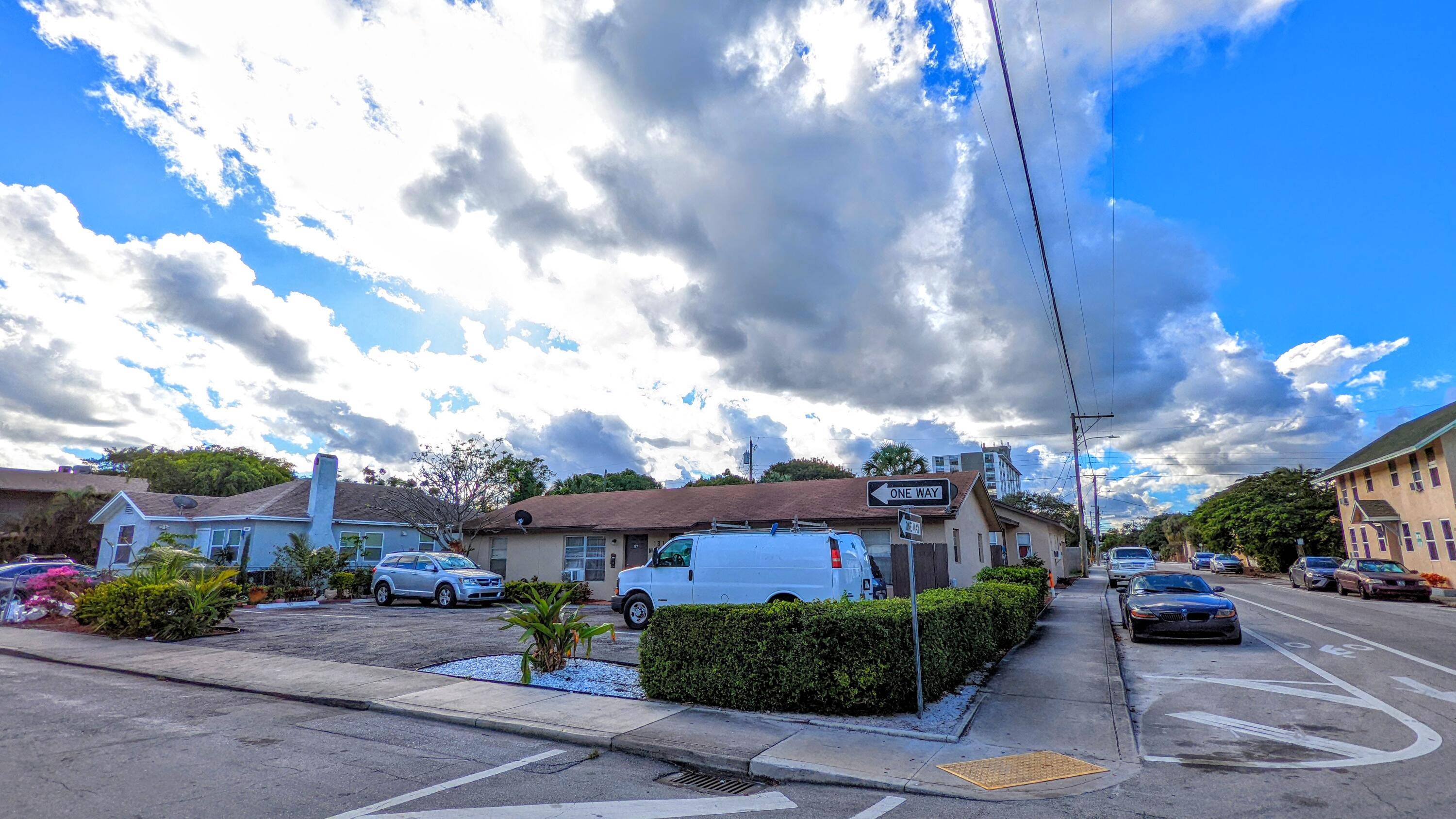 Lake Worth Beach, FL 33460,131 N E ST