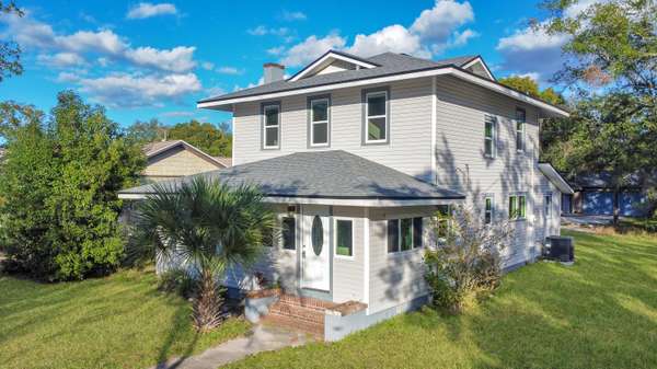 2043 S Holly AVE,  Sanford,  FL 32771