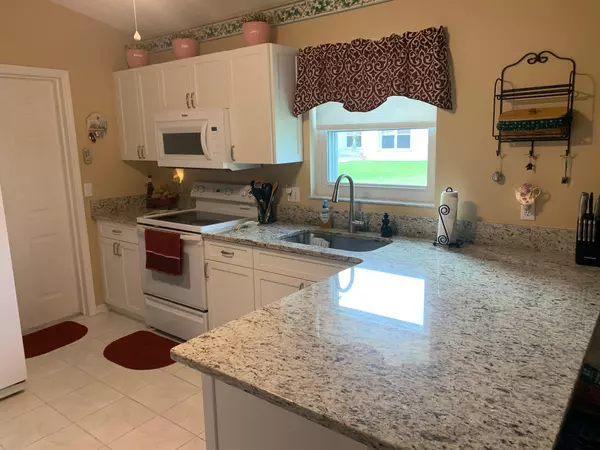 Fort Pierce, FL 34982,640 Malayan CT