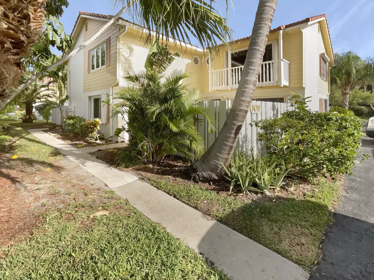 Jupiter, FL 33477,109 Seabreeze CIR