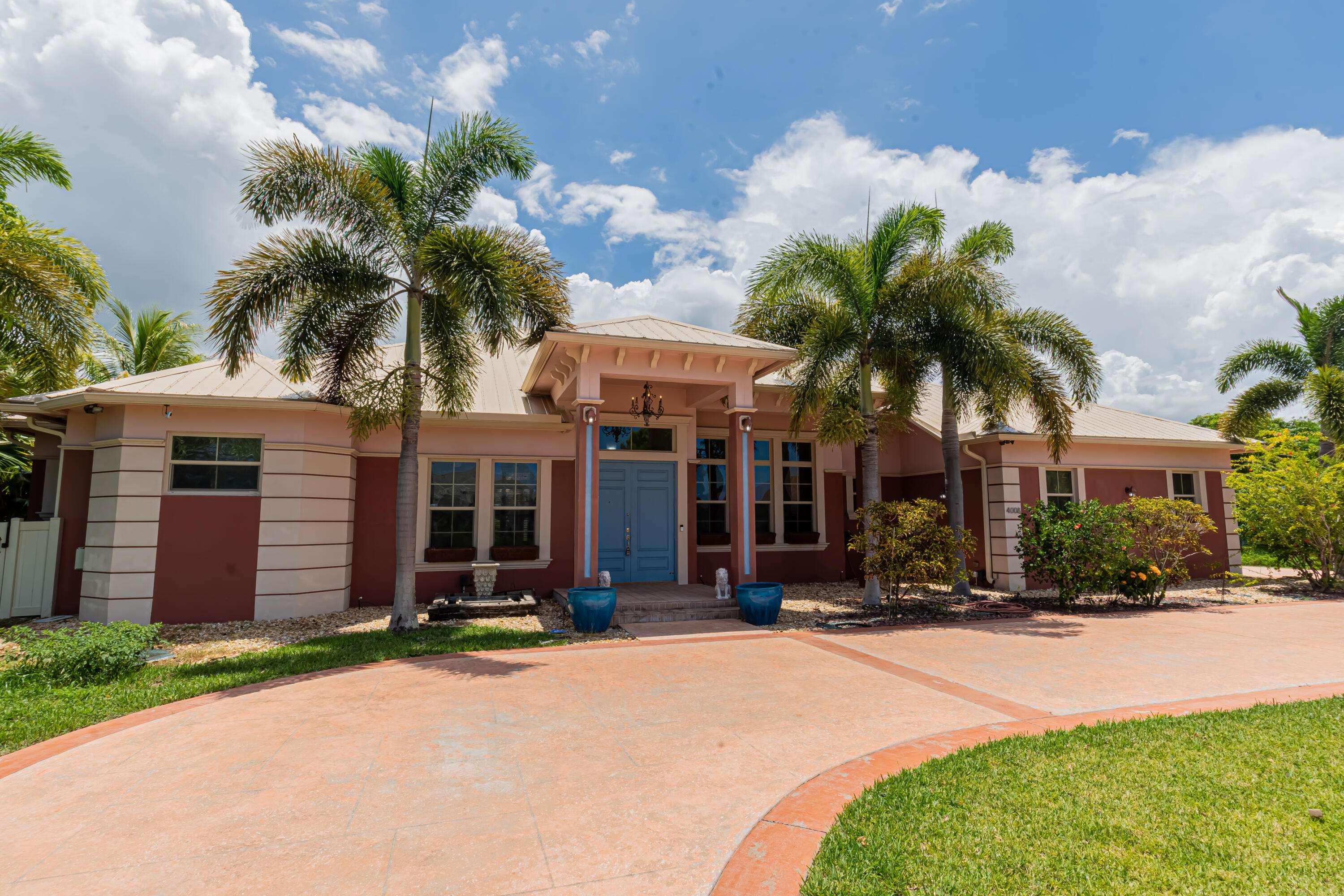4008 SW Melbourne ST, Port Saint Lucie, FL 34953