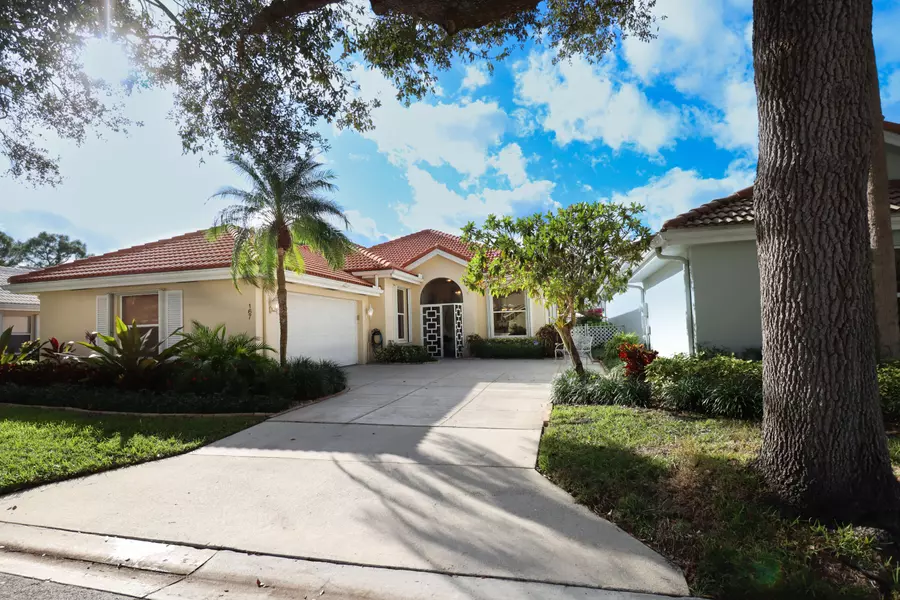 167 E Hampton WAY, Jupiter, FL 33458